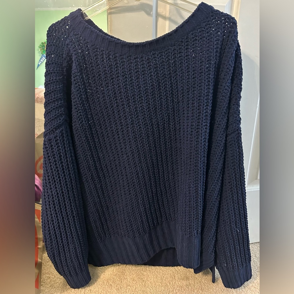American eagle sweater